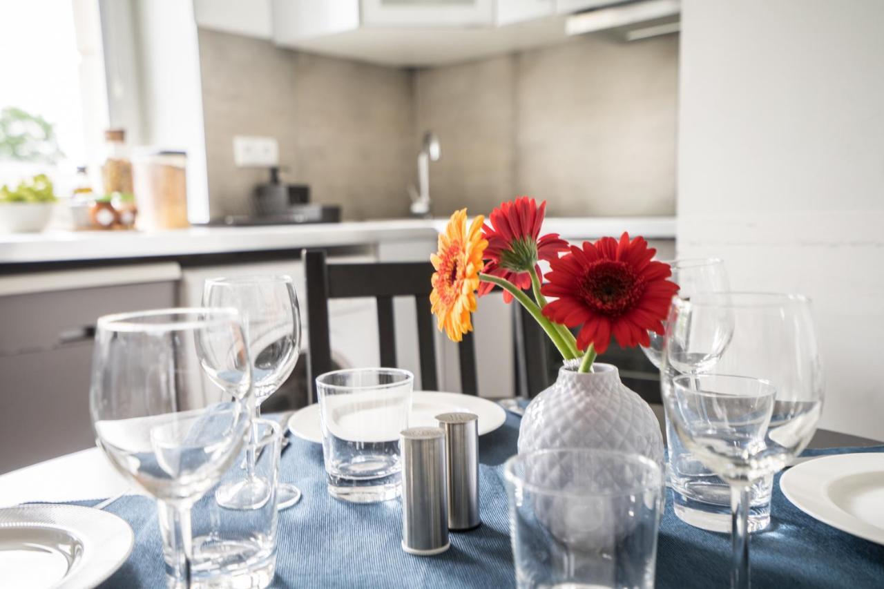 Oomph Warsaw Big Apartment With Balcony Near Old Town المظهر الخارجي الصورة